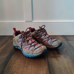 Merrell Gore-tex Siren 8.5 hiking shoes